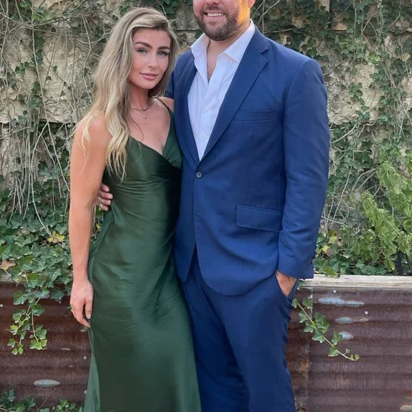 Zara | Dresses | Emerald Green Slip Dress Satin Feel Flattering With Slip On The Side | Poshmark Zara | Dresses | Emerald Green Slip Dress Satin Feel Flattering With Slip On The Side | Poshmark